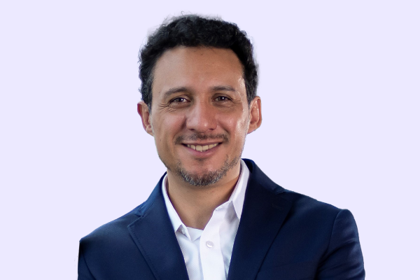 Álvaro Ernesto Carmona Ruiz